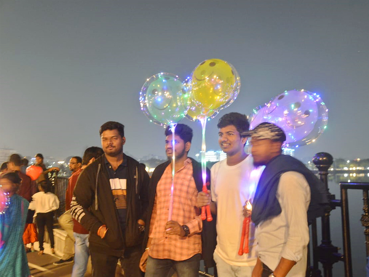 New_20Year_20Celebrations_20in_20Hyderabad_20Photos_27.jpg 28