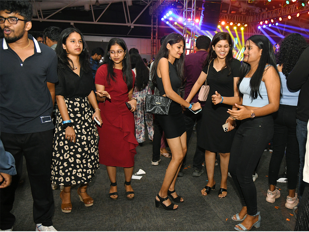 New_20Year_20Celebrations_20in_20Hyderabad_20Photos_7.jpg 8