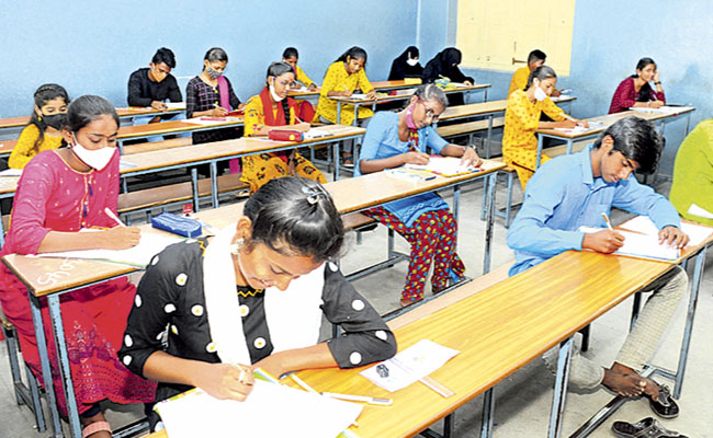 ssc-students.jpg