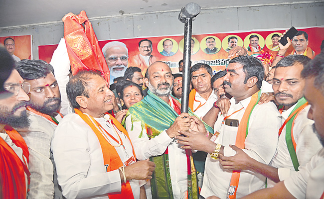 BANDI-SANJAY.jpg