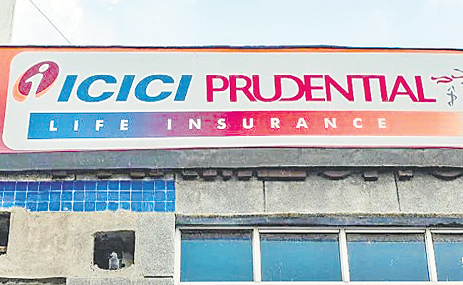 ICICI-PRUDENTIAL-LIFE-INSUR.jpg