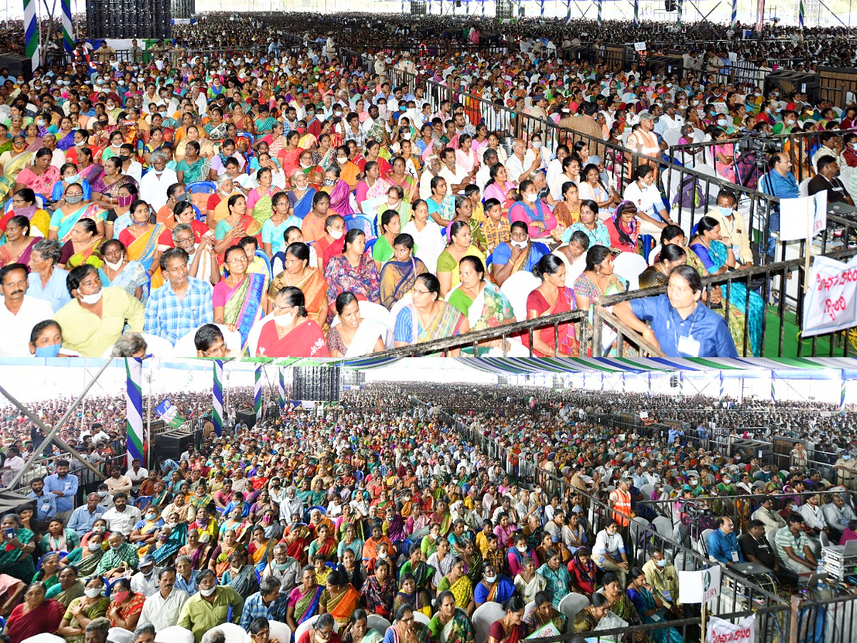 CM_20YS_20Jagan_20Rajahmundry_20Tour_20Photos_11.jpg 22