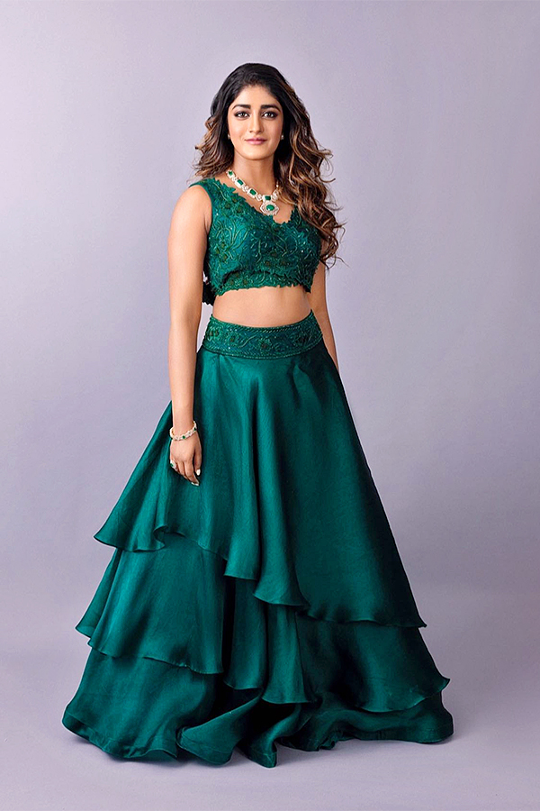 Telugu_20Actress_20Dimple_20Hayathi_20Latest_20Pics_6.jpg 6