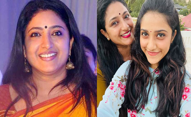 actress-praveena.jpg