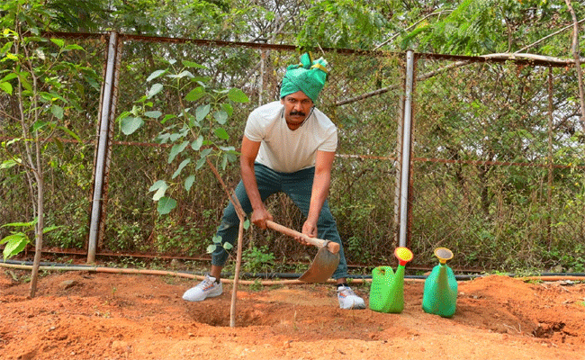samuthirakhani.gif