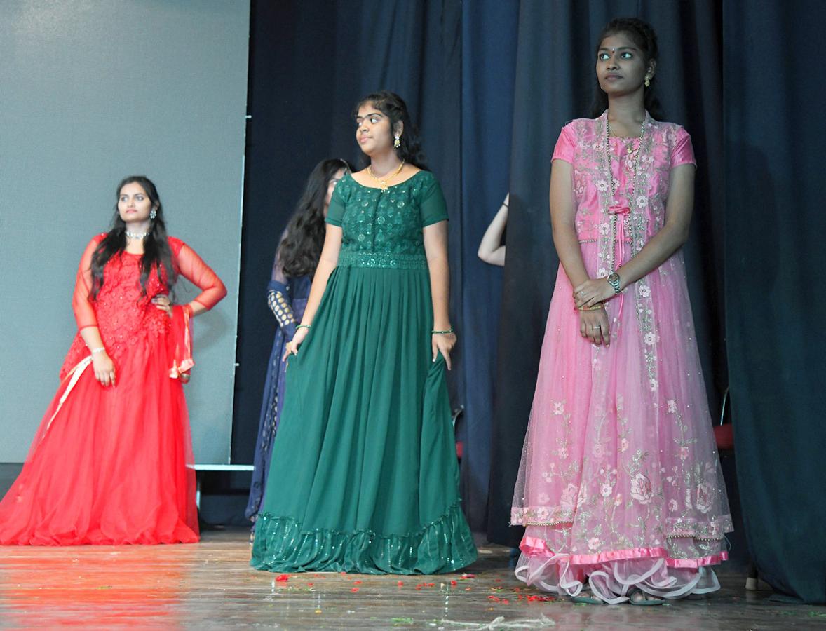 Celebrations_20At_20Vijayawada_20Siddhartha_20College_20Photos_11.jpg 11