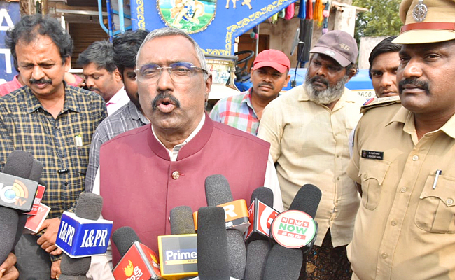 Kommineni-Srinivasa-Rao1.jpg