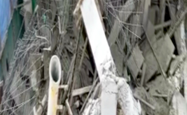 Building-collapse1.jpg