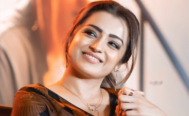 trisha.gif
