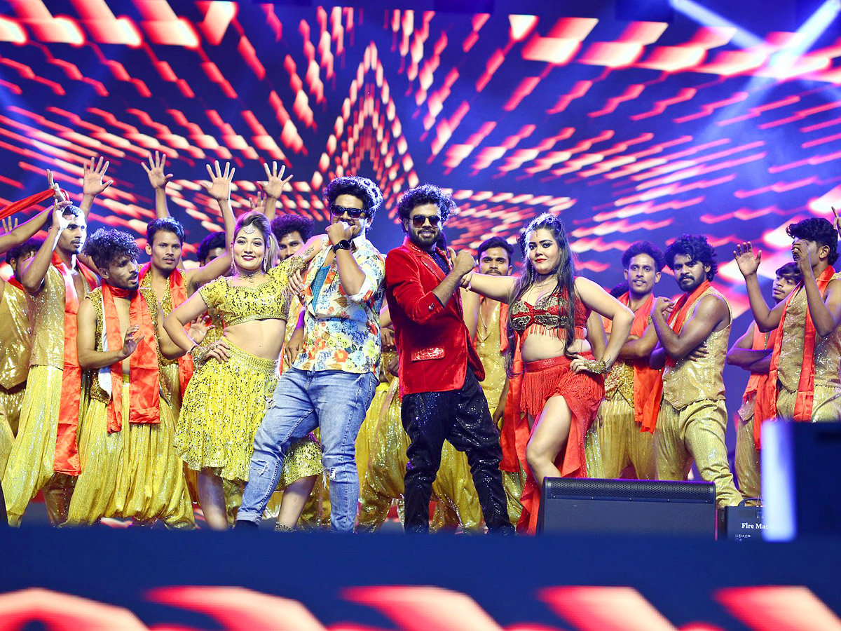 waltair_20veerayya_20pre_20release_20event_20Photos_1.jpg 2