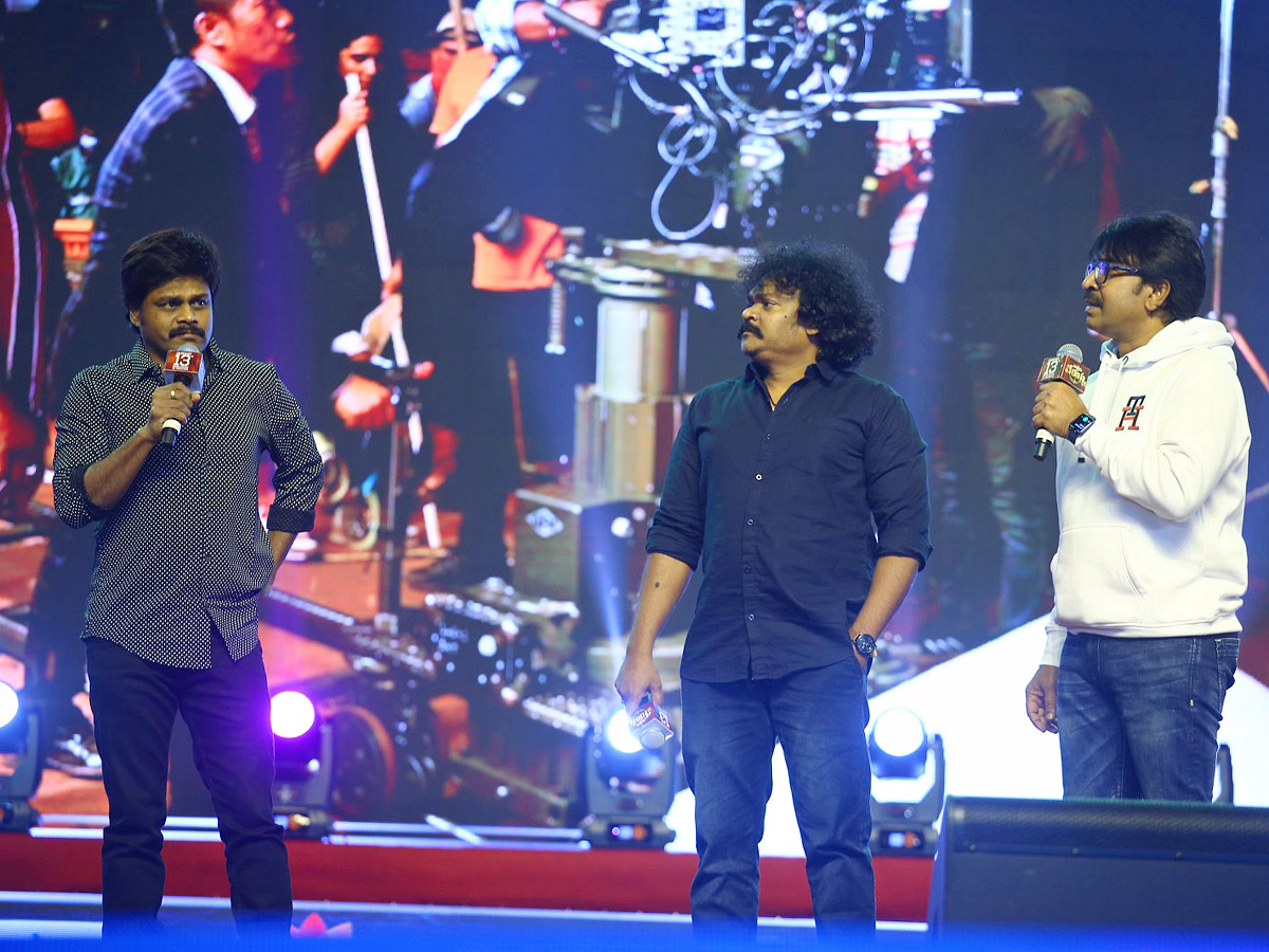 waltair_20veerayya_20pre_20release_20event_20Photos_17.jpg 18