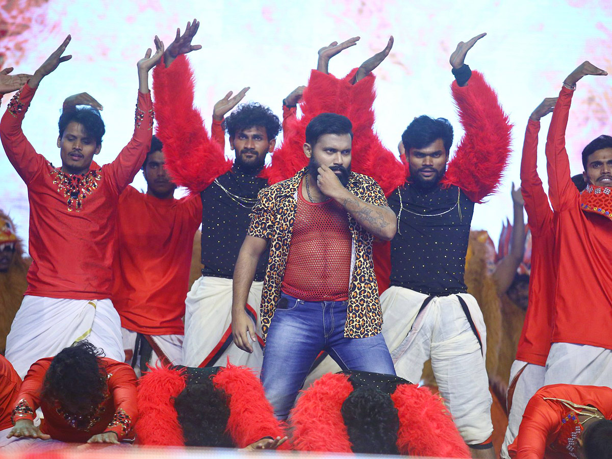 waltair_20veerayya_20pre_20release_20event_20Photos_18.jpg 19