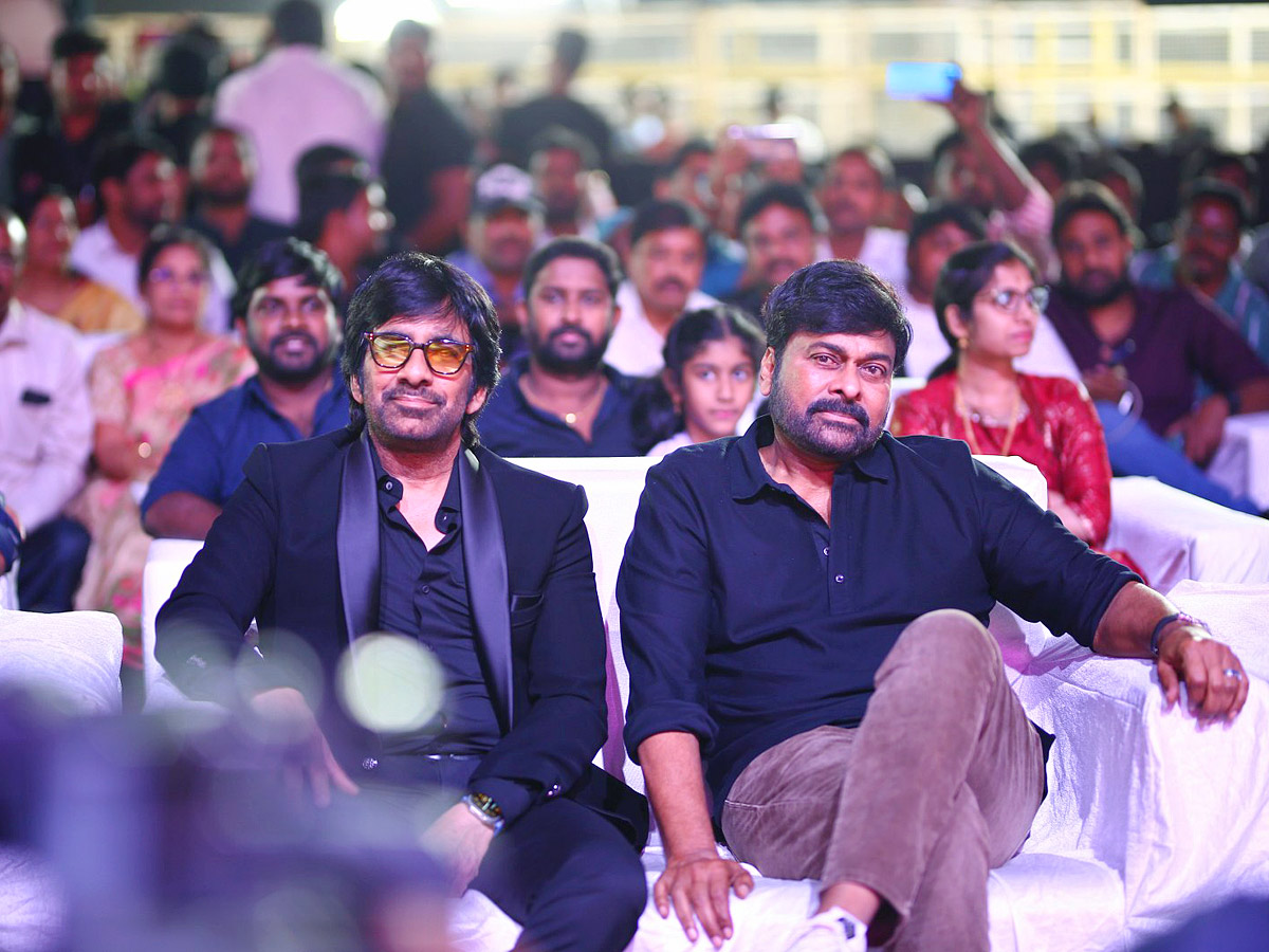 waltair_20veerayya_20pre_20release_20event_20Photos_3.jpg 4