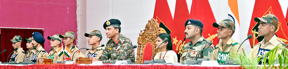 ANI_1344.jpg 4