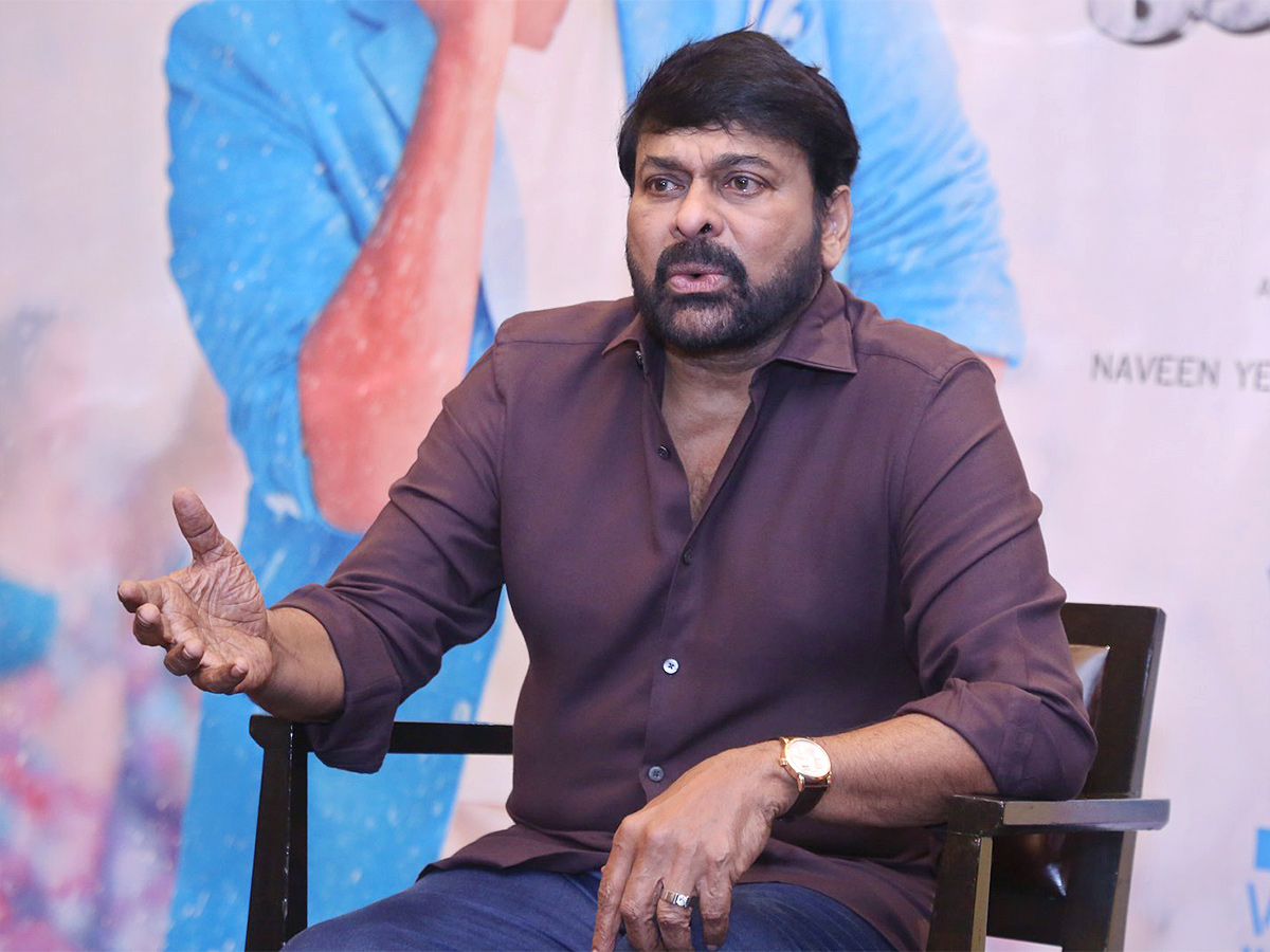 Chiranjeevi_20Interview_20Waltair_20Veerayya_20Photos_1.jpg 1