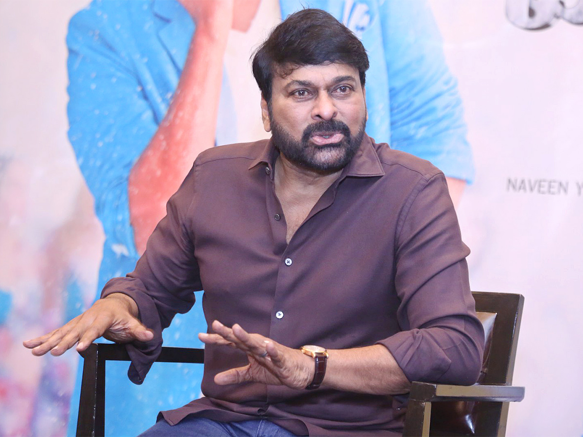 Chiranjeevi_20Interview_20Waltair_20Veerayya_20Photos_12.jpg 12