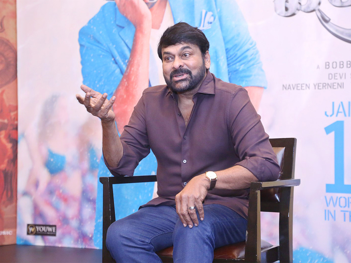 Chiranjeevi_20Interview_20Waltair_20Veerayya_20Photos_23.jpg 22