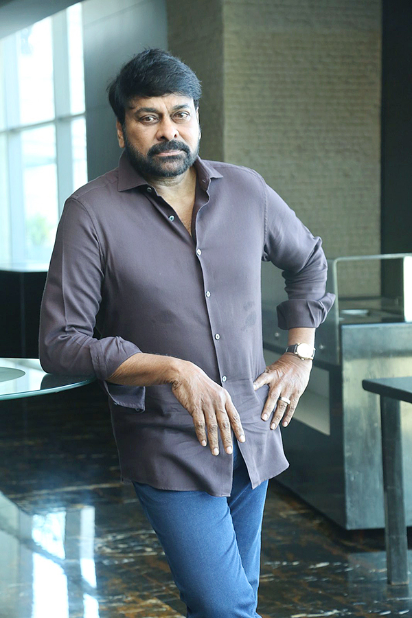 Chiranjeevi_20Interview_20Waltair_20Veerayya_20Photos_32.jpg 31