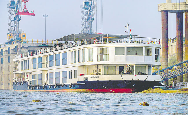 GANGA-1.jpg