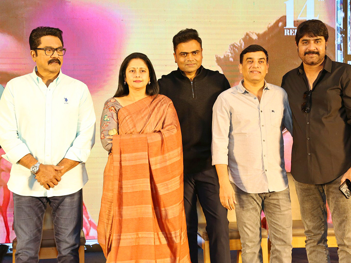 Varasudu_20Movie_20Press_20Meet_20Photos_5.jpg 5