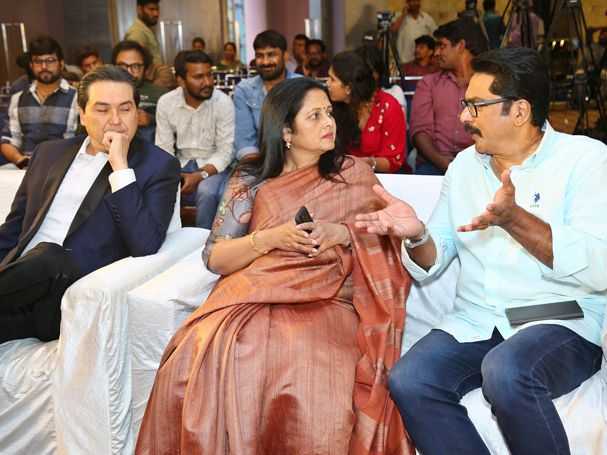 Varasudu_20Movie_20Press_20Meet_20Photos_8.jpg 8