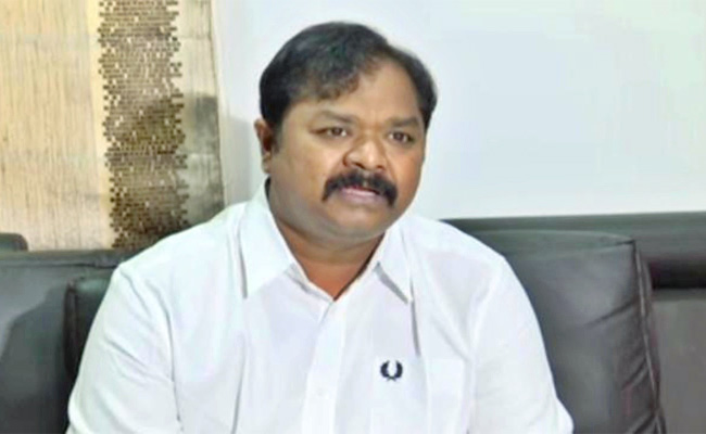 Dadisetti-Raja.jpg