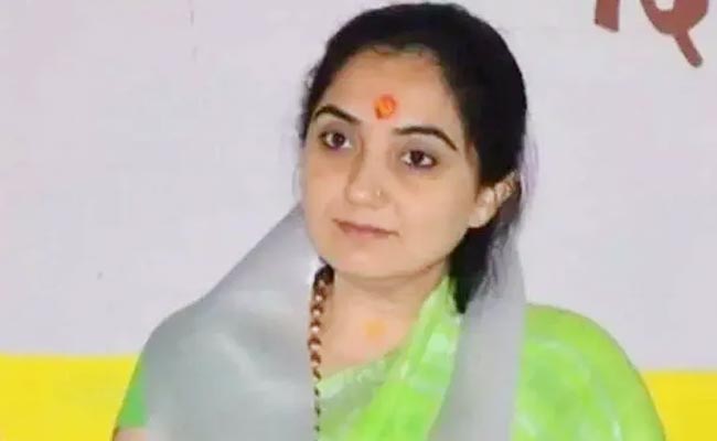 Nupur_Sharma_Gun.jpg