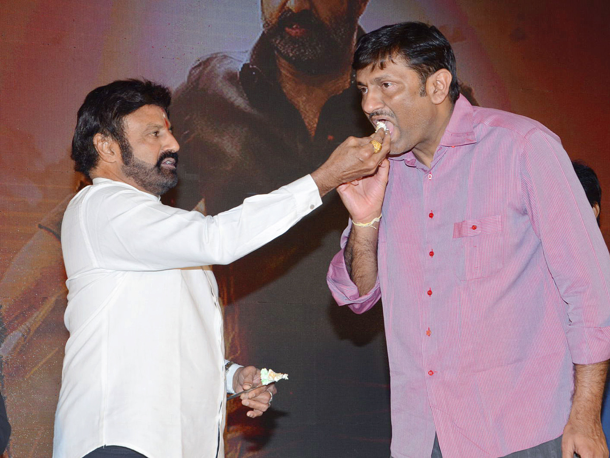 Veera_20Simha_20Reddy_20Success_20Meet_20Photos_2.jpg 3