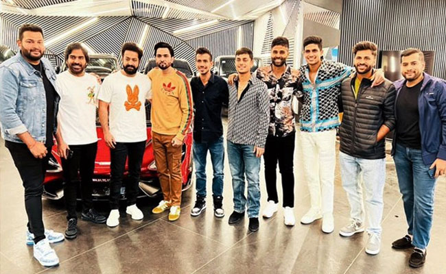 jr-ntr-and-team-india.jpg