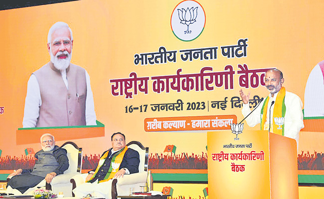 BANDI-SANJAY-ADDRESS-A-MEET.jpg