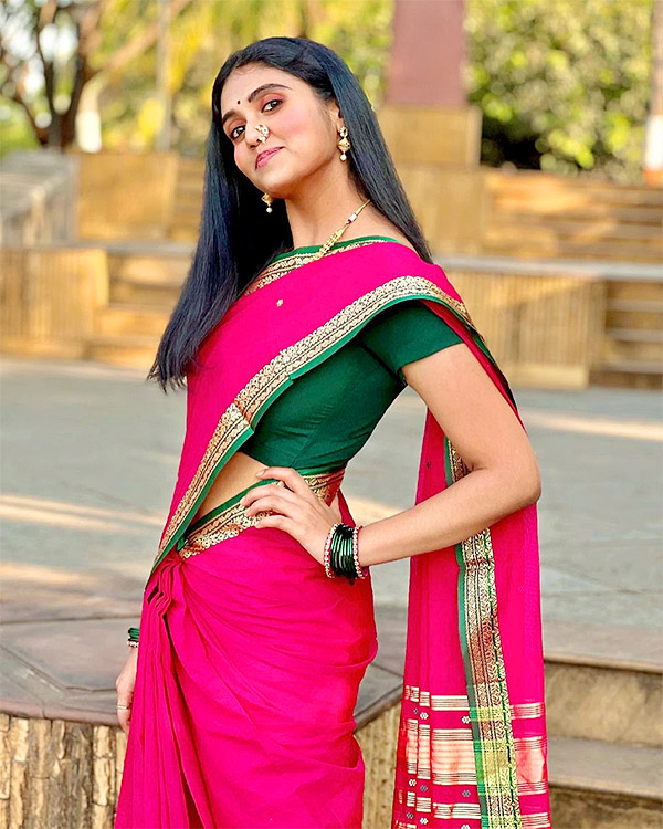 Rinku_20Rajguru_20Traditional_20Photos_18.jpg 18