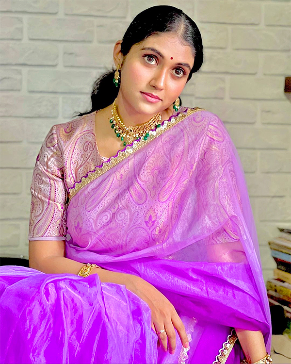 Rinku_20Rajguru_20Traditional_20Photos_20.jpg 20