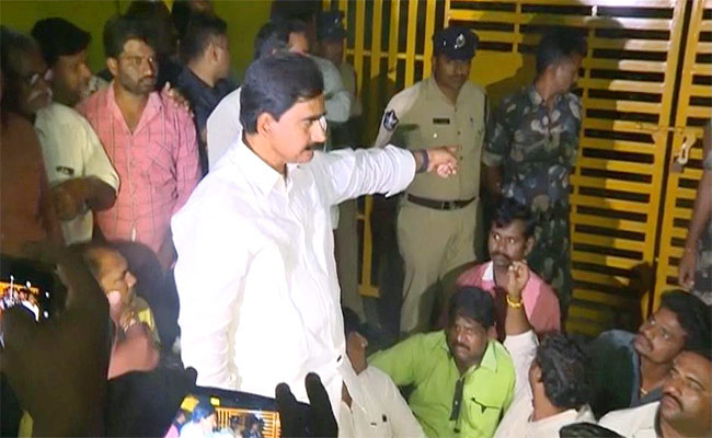 TDP-leader-Devineni-Uma.jpg