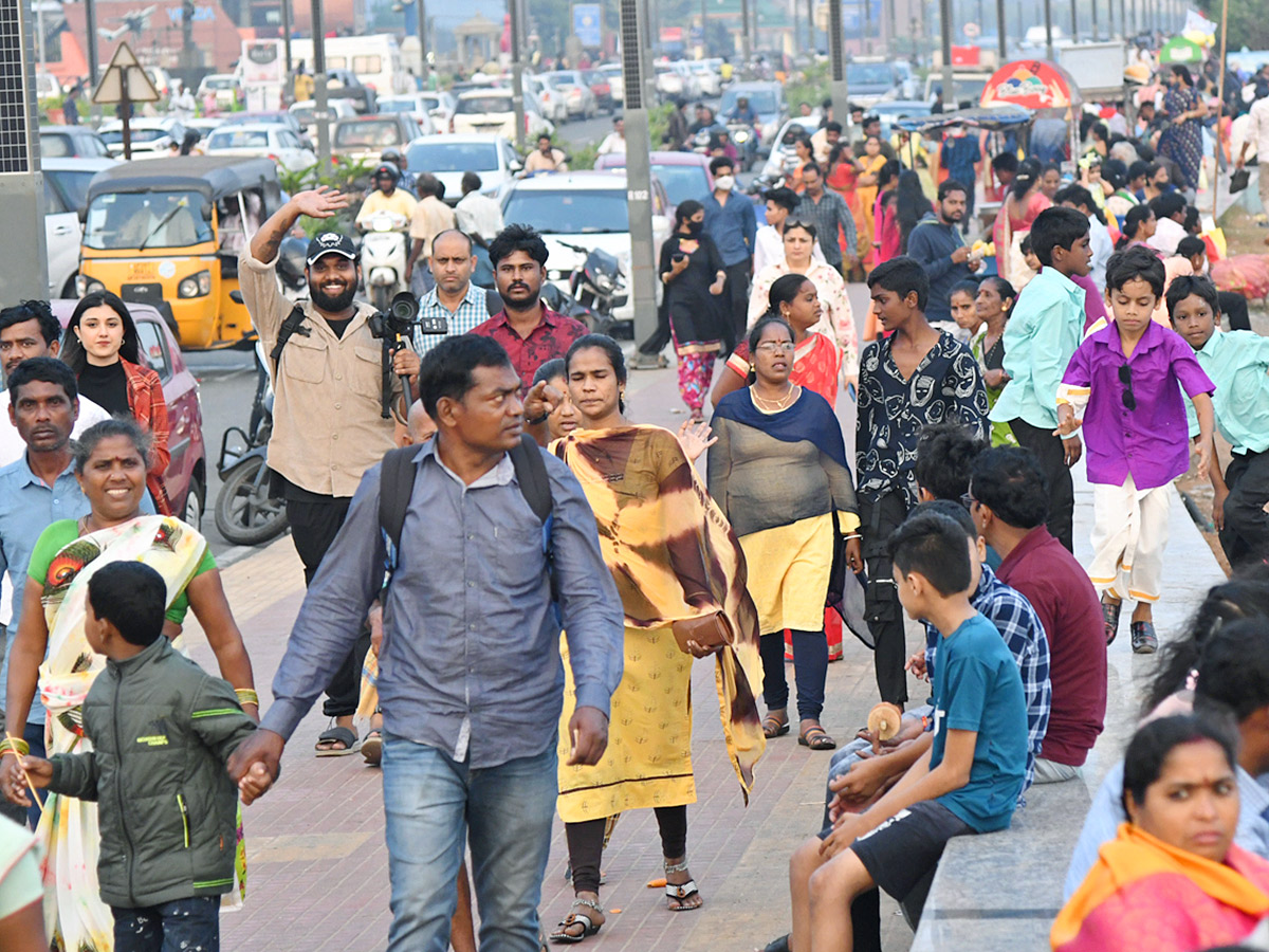 Visakhapatnam_20RK_20Beach_20Photos_6.jpg 6