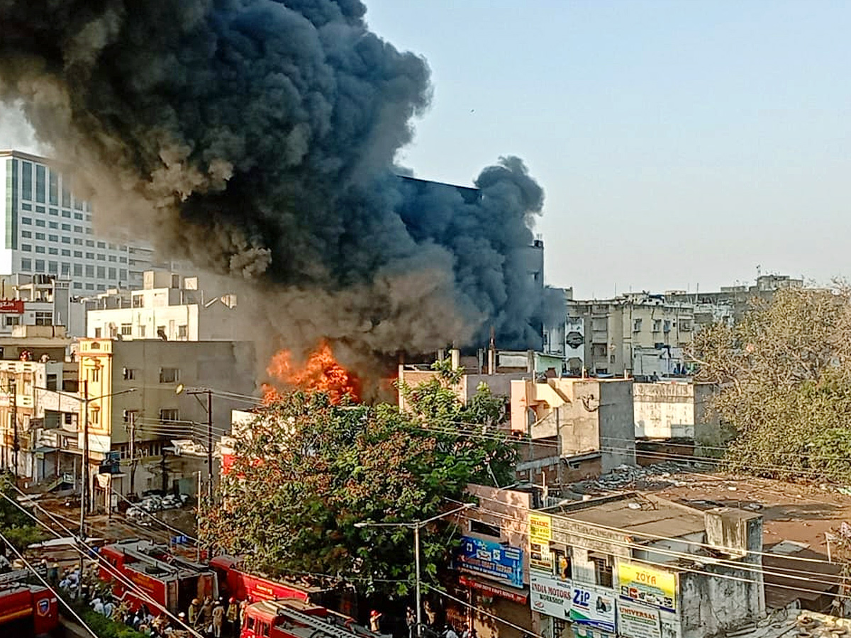 Massive_20Fire_20Accident_20in_20Secunderabad_20Photos_9.jpg 7