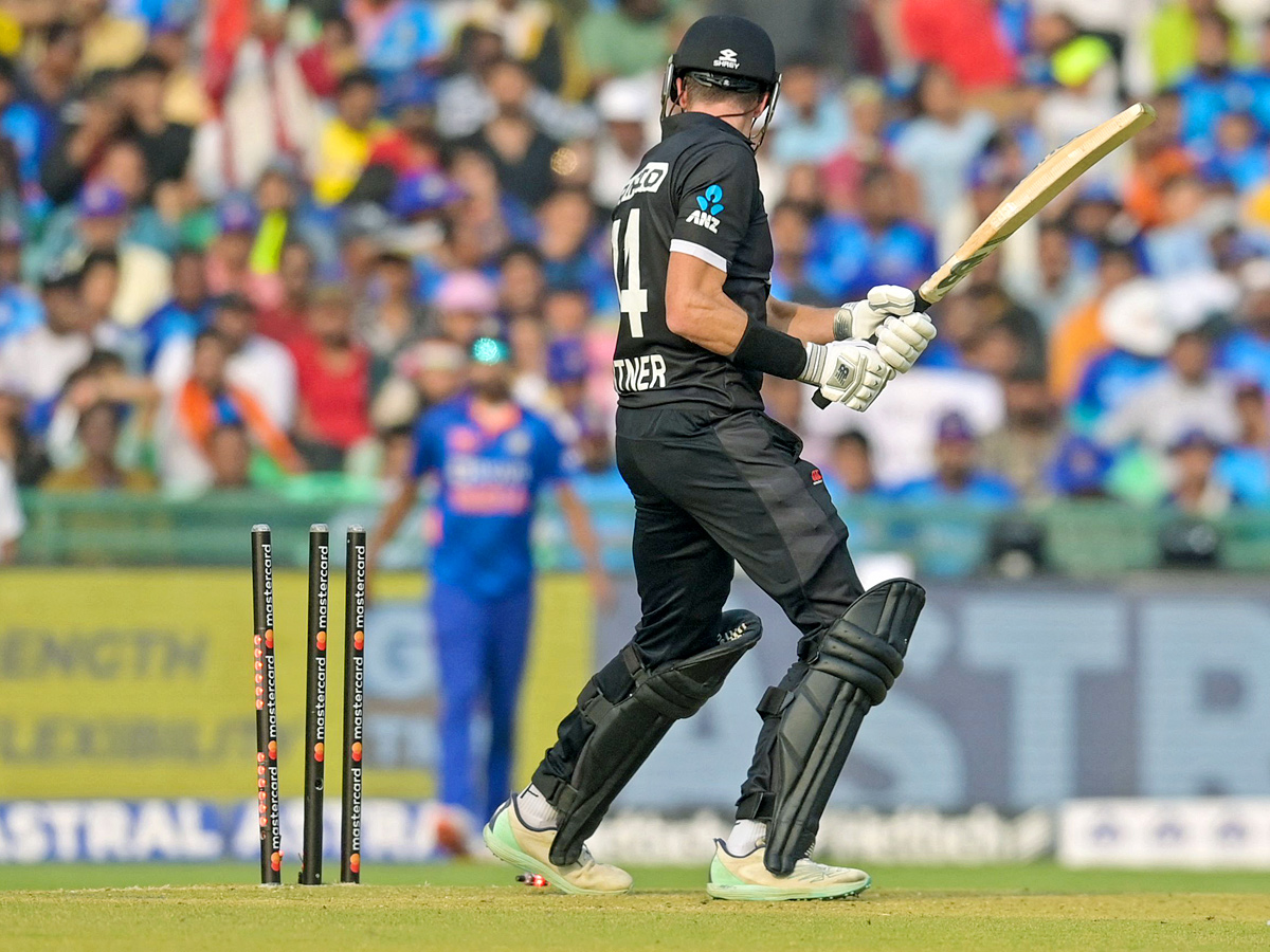 India_20beat_20New_20Zealand_20by_208_20wickets_20in_202nd_20ODI_20Photos_18.jpg 18