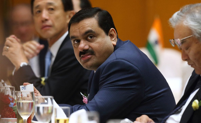 goutam_20adani.jpg