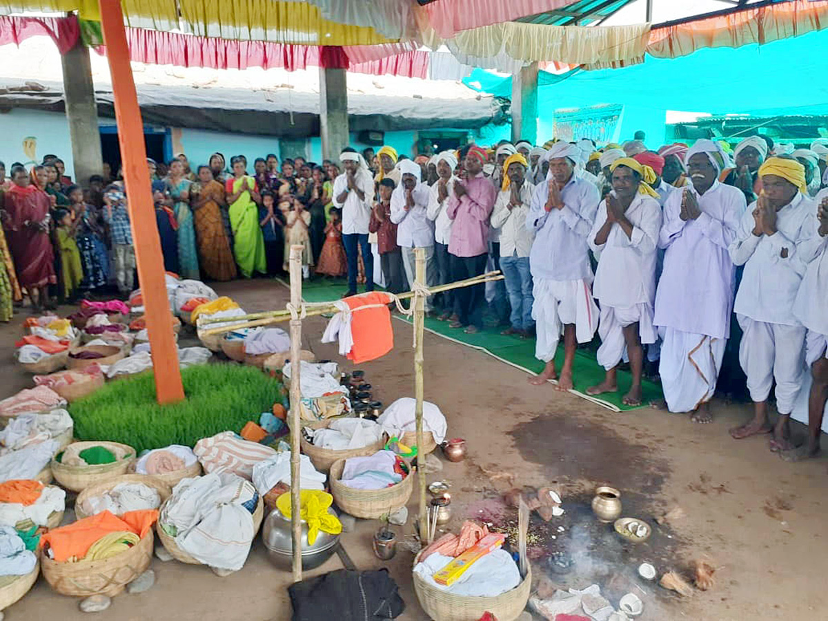 Nagoba_20Jatara_20Concludes_20In_20Telangana_2.jpg 2