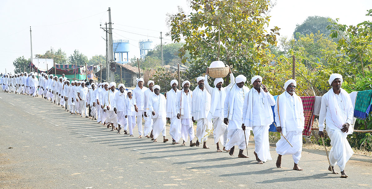 Nagoba_20Jatara_20Concludes_20In_20Telangana_9.jpg 9