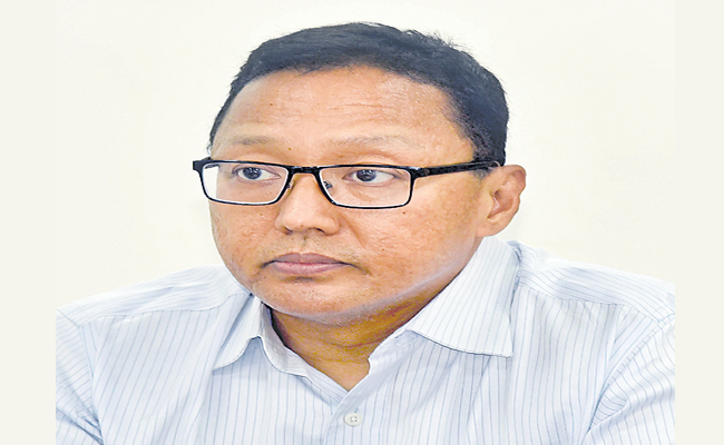 rawat.jpg