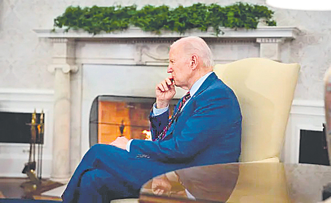 BIDEN1.jpg