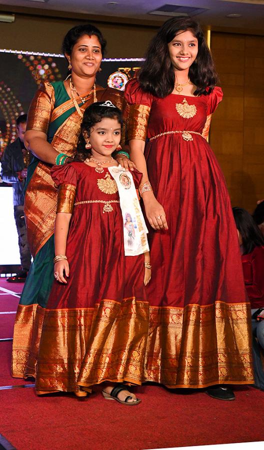 Fashion-Show-in-Visakhapatn.jpg 25