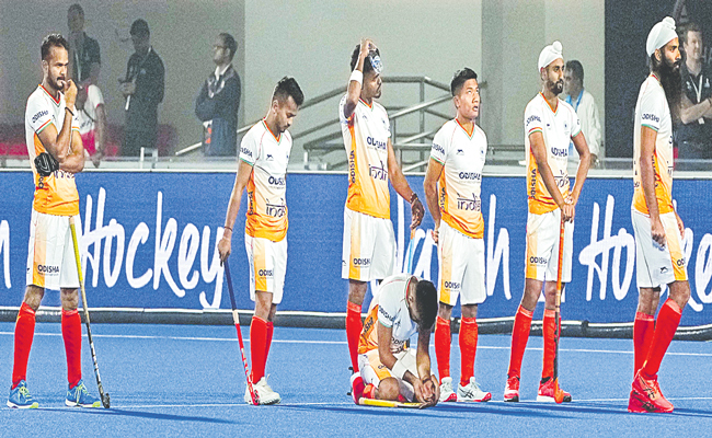 IND-DULL-MOMENT2.jpg