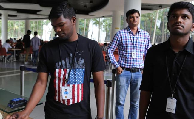 India_US_It_Employees.jpg