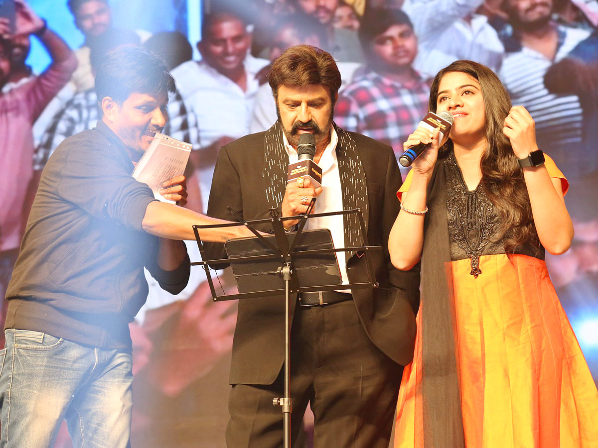 Veera_20Simha_20Reddy_20Success_20Meet_20Photos_30.jpg 30