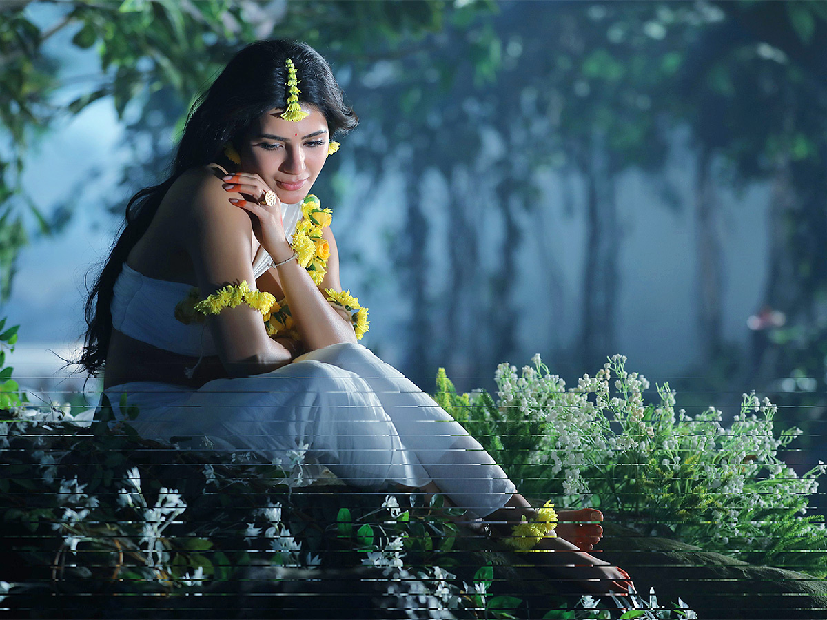 Samantha_20Shakuntalam_20Movie_20Stills-3.jpg 3