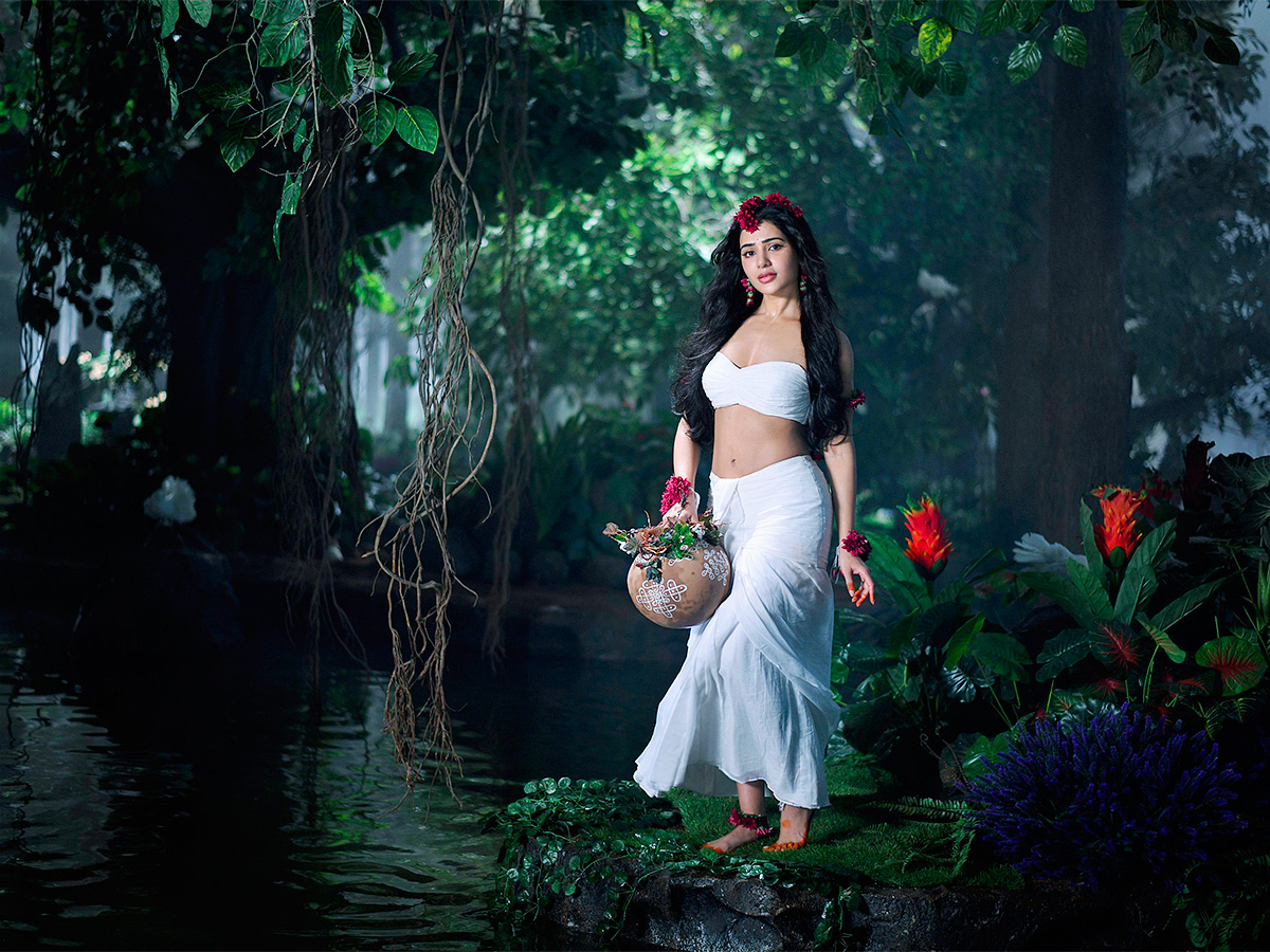 Samantha_20Shakuntalam_20Movie_20Stills-4.jpg 4
