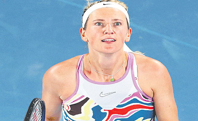 AZARENKA-IN-SEMIS2.jpg
