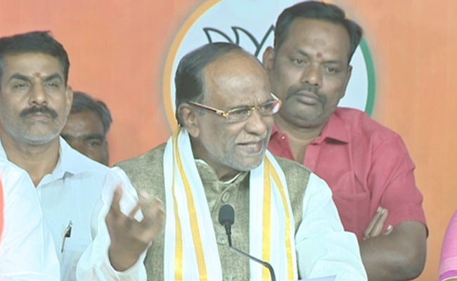 BJP-laxman.jpg