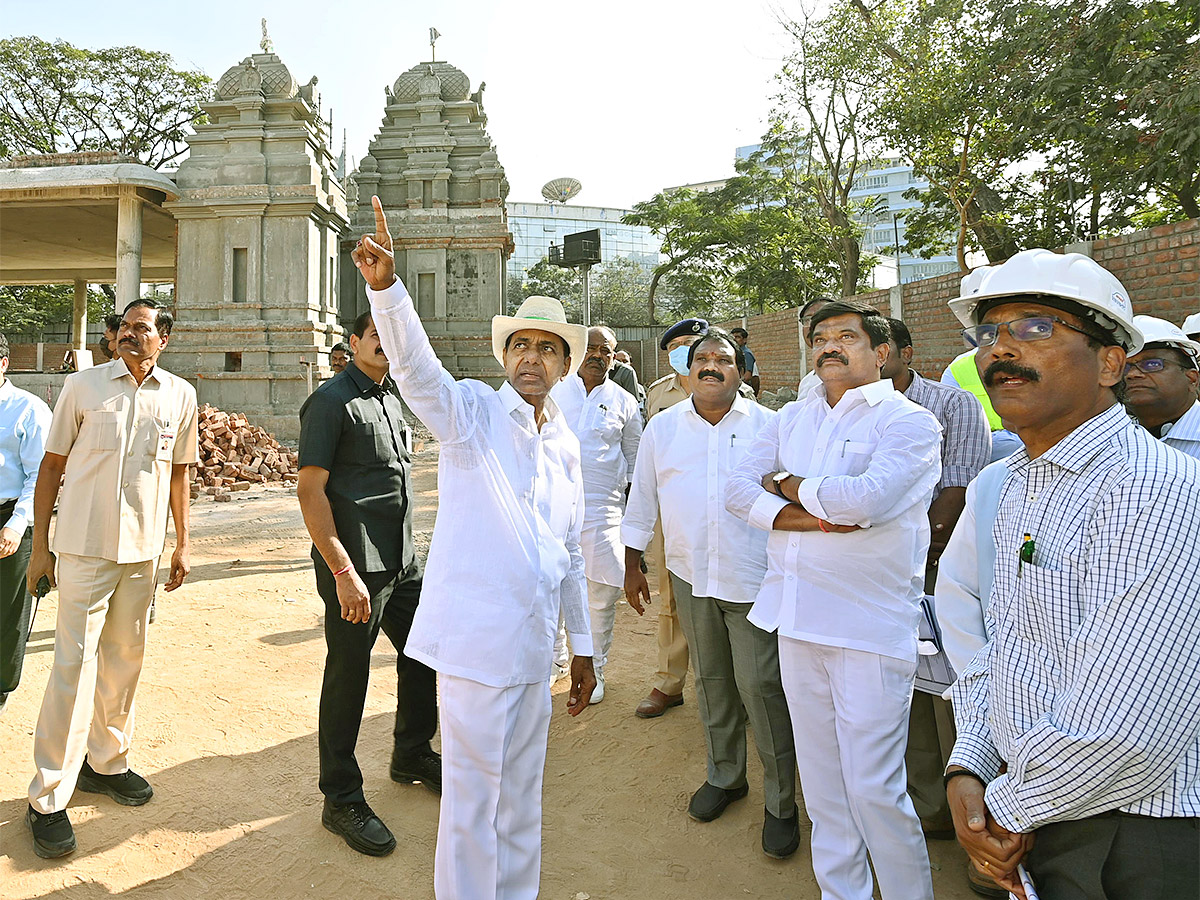 CM_20KCR_20Visits_20New_20Sachivalayam_20in_20Hyderabad_20Photos_4.jpg 4
